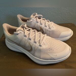 NIKE WOMENS ZOOM WINFLO 8 RUNNING SHOES #CW3421 500 Size 11 Light Violet